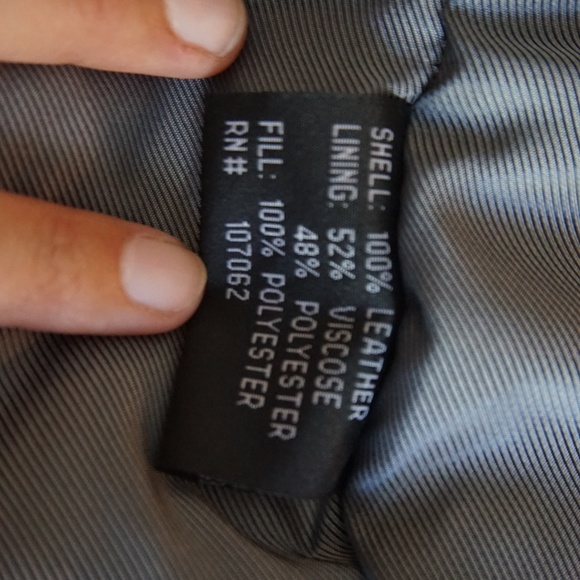 IZOD GENUIN LEATHER JACKET - Picture 6 of 8